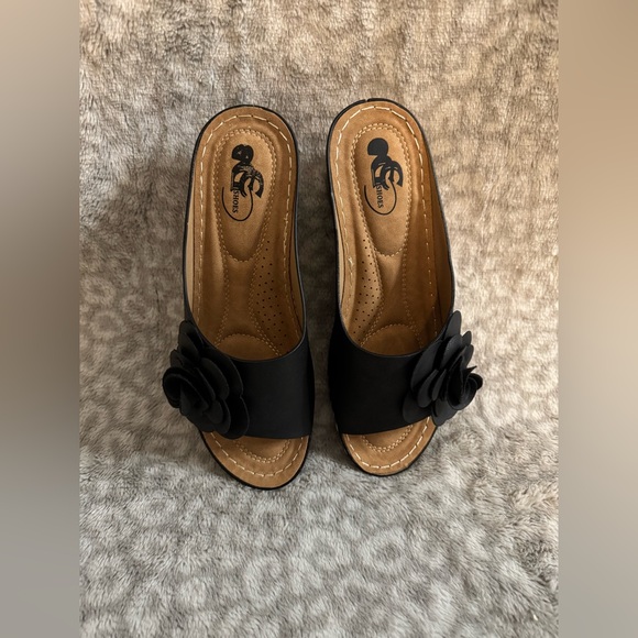 NWOT GOOD CHOICE Tokyo Wedge 8Wide - Picture 3 of 10